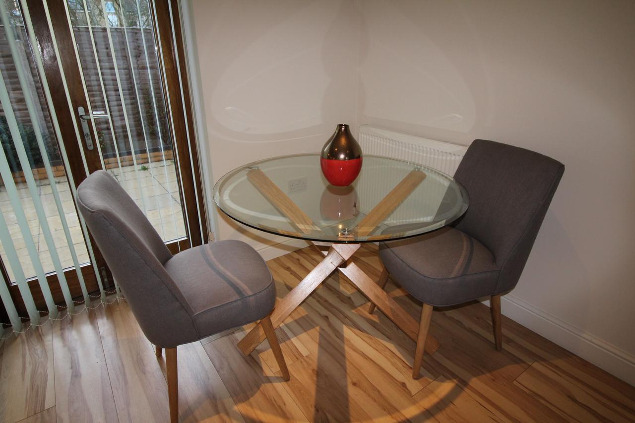 Lux Living Apartments - Alpha Apartments Cambridge  Luaran gambar