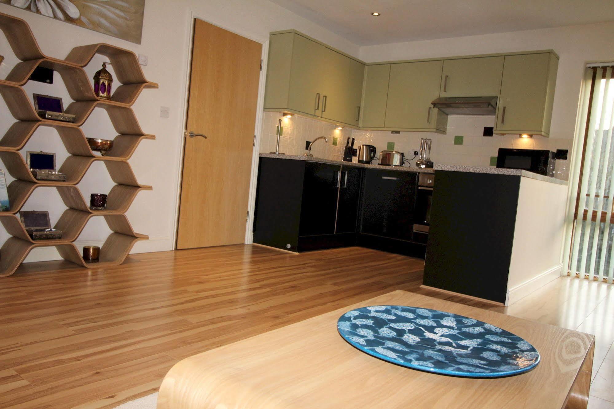 Lux Living Apartments - Alpha Apartments Cambridge  Luaran gambar