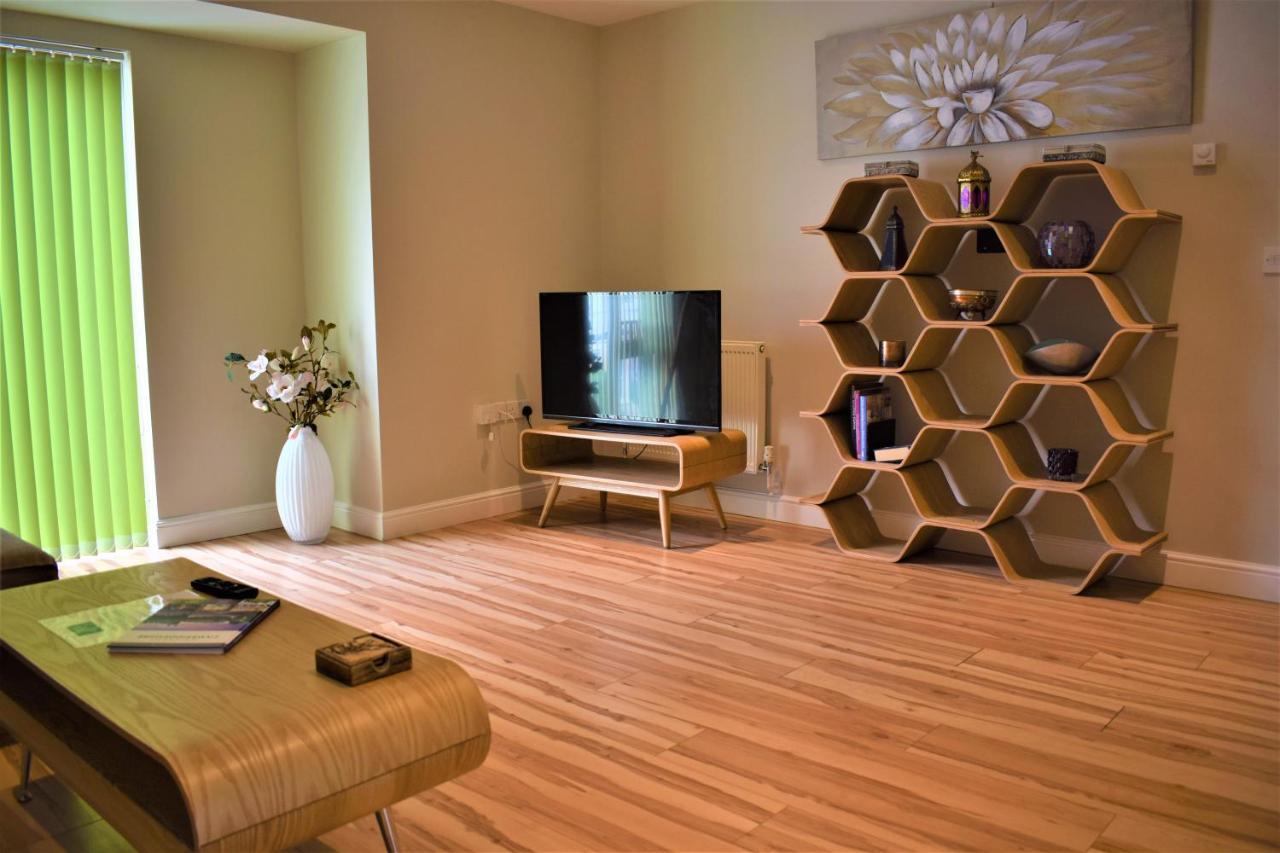 Lux Living Apartments - Alpha Apartments Cambridge  Luaran gambar